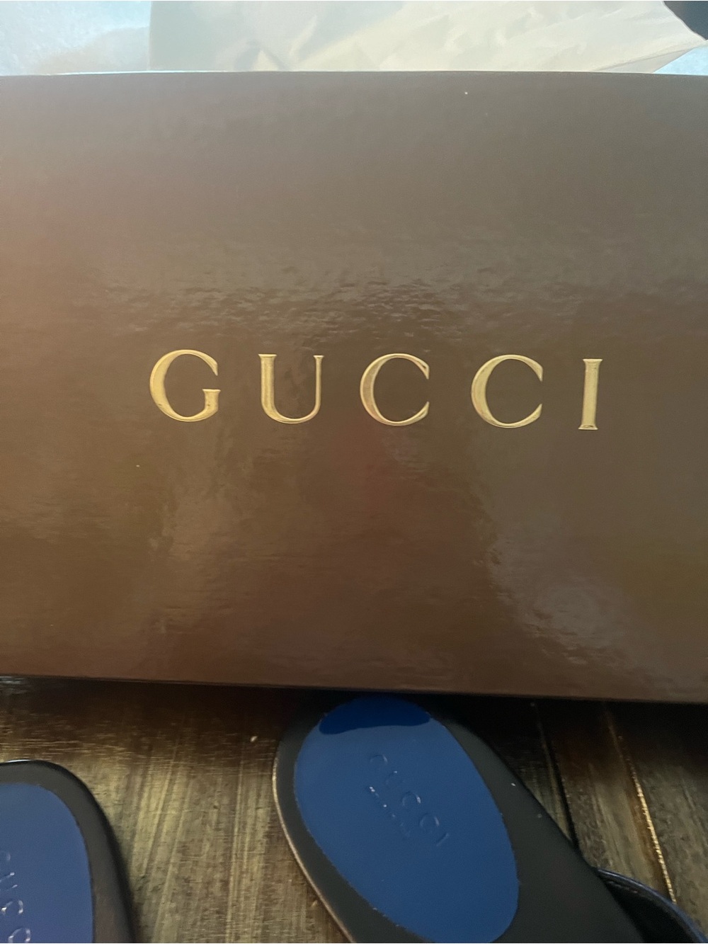 Gucci Blue Patent Thong Sandals - Picture 3 of 9